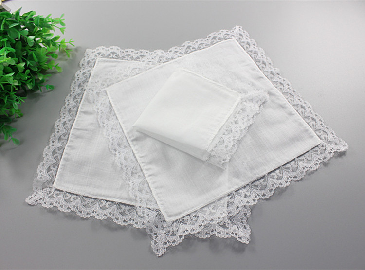 Monogrammed Handkerchief - Personalizowane koronkowe chusteczki dla kobiet, białe