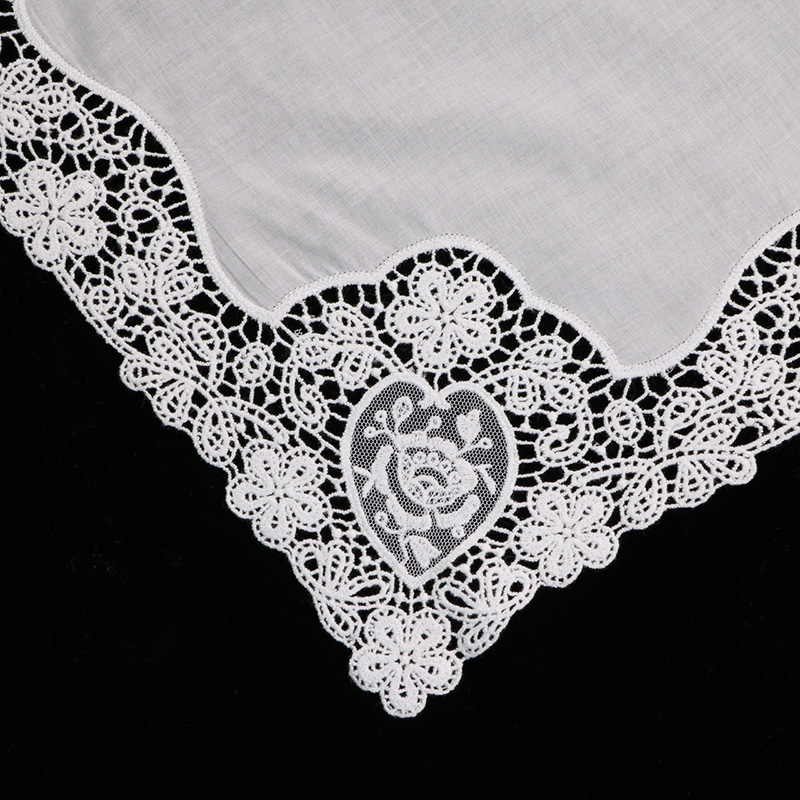 D608 Białe bawełniane chustecz – Monogrammed Handkerchief recenzja i cena