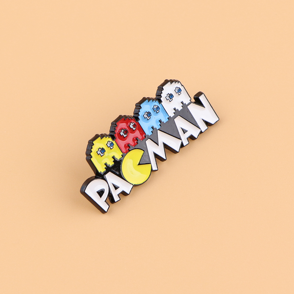 Przypinka emaliowana Pac-Man,  – Tuxedo Lapel Pin recenzja i cena